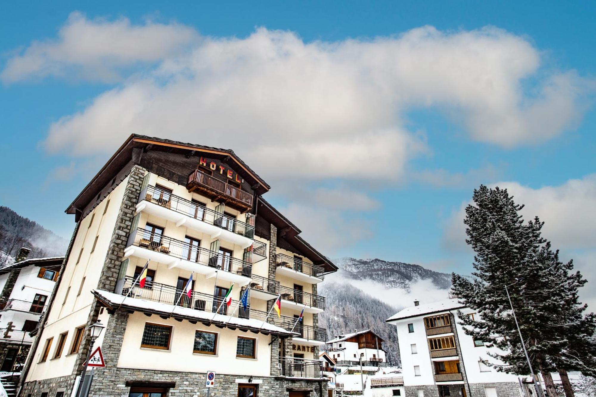 Hotel Bijou Valtournenche Εξωτερικό φωτογραφία